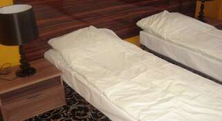 Гостиница Сочи - Ривьера Сочи Стандартный двухместный номер с 2 отдельными кроватями-2